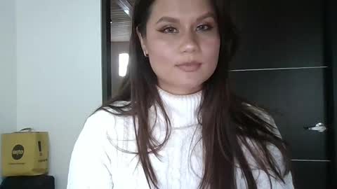 alba_toro535670 online show from 02/12/25, 03:16