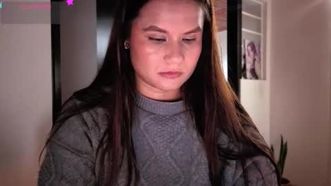 alba_toro535670 online show from 11/14/25, 12:04