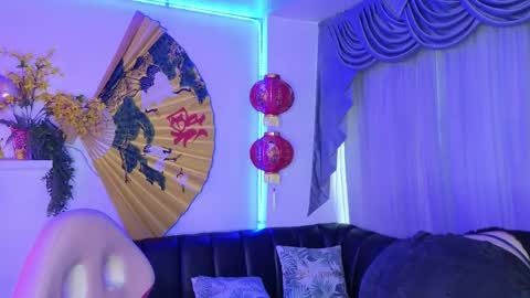 albaandthayron online show from 04/22/26, 12:07