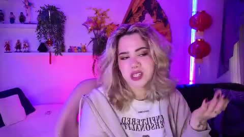 albaandthayron online show from 07/28/26, 12:48