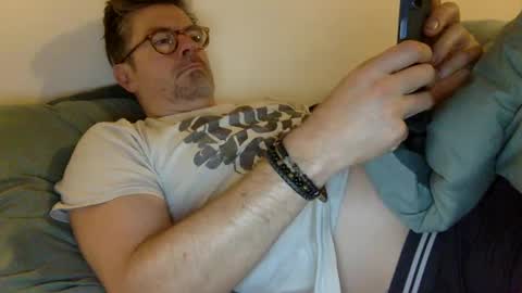 Snapshot of albandant chatting on 12/28/24, 08:05 albandant online show from 12/28/24, 08:05