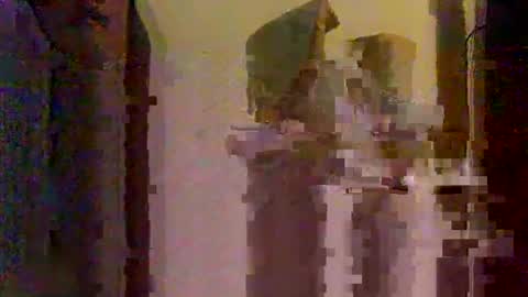 Snapshot of albandant chatting on 01/28/25, 09:08 albandant online show from 01/28/25, 09:08