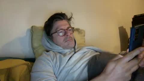 Snapshot of albandant chatting on 03/02/25, 07:45 albandant online show from 03/02/25, 07:45