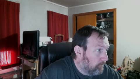 Snapshot of alberik2316 chatting on 02/23/25, 07:28 Alberik online show from 02/23/25, 07:28