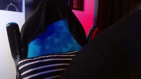 Albert online show from 11/28/25, 04:37