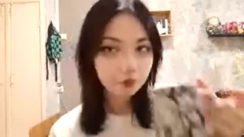 Im Katrina online show from 11/01/25, 04:09