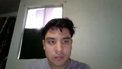 albertoarenas16 online show from 05/21/26, 08:16