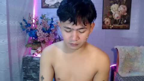Snapshot of albertx_destroyer69 chatting on 07/15/26, 03:23 Albert online show from 07/15/26, 03:23