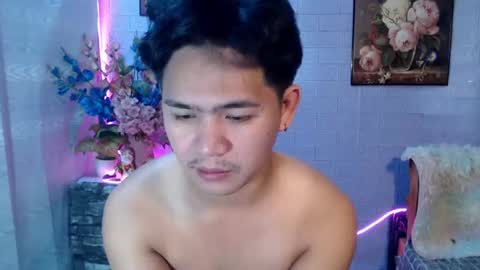 Snapshot of albertx_destroyer69 chatting on 07/23/26, 03:04 Albert online show from 07/23/26, 03:04