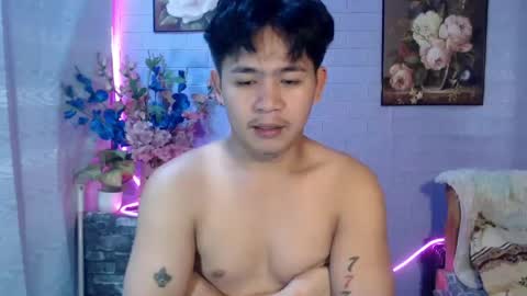 Snapshot of albertx_destroyer69 chatting on 07/24/26, 03:04 Albert online show from 07/24/26, 03:04
