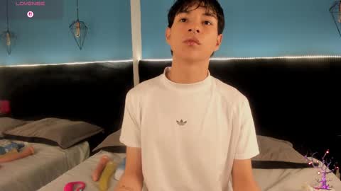 Snapshot of ale_aurarashi chatting on 09/08/25, 10:09 ale_aurarashi online show from 09/08/25, 10:09