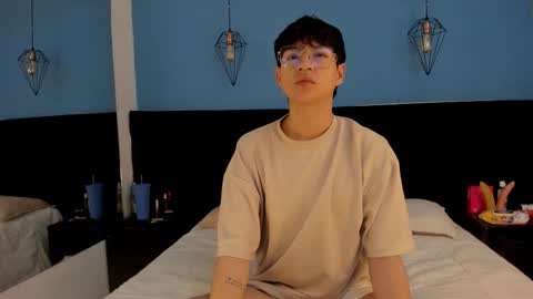 Snapshot of ale_aurarashi chatting on 09/28/25, 01:16 ale_aurarashi online show from 09/28/25, 01:16