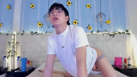 Snapshot of ale_aurarashi chatting on 10/06/25, 08:06 ale_aurarashi online show from 10/06/25, 08:06