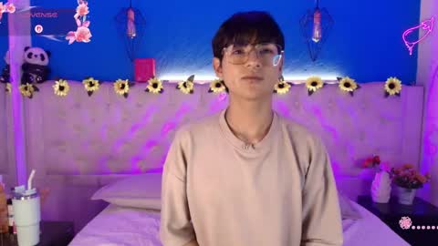 ale_aurarashi online show from 04/05/26, 02:42