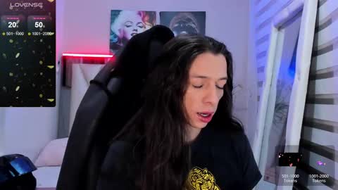 ale_noah_xxx online show from 12/22/24, 06:39