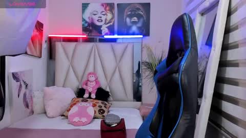 ale_noah_xxx online show from 01/19/25, 01:21