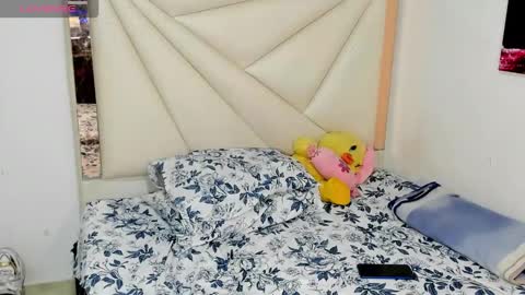 ale_noah_xxx online show from 02/25/26, 01:37