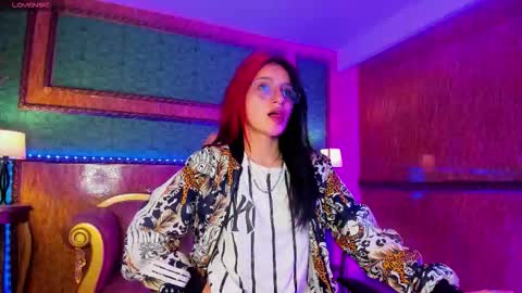 Aleja Online  GTM-5 700 1400 online show from 01/08/26, 12:18