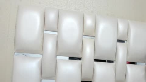 aleanders  online show from 10/01/25, 12:22