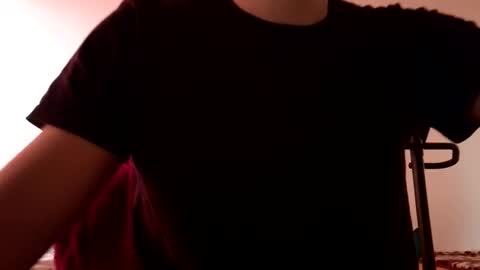 Snapshot of alecjohns123 chatting on 02/18/25, 02:06 alecjohns123 online show from 02/18/25, 02:06