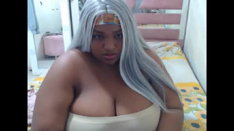 Snapshot of aleeinvein1 chatting on 06/01/26, 12:01 aleeinvein1 online show from 06/01/26, 12:01