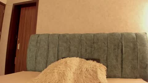 Snapshot of aleera_walton chatting on 02/18/26, 08:38 Aleera online show from 02/18/26, 08:38