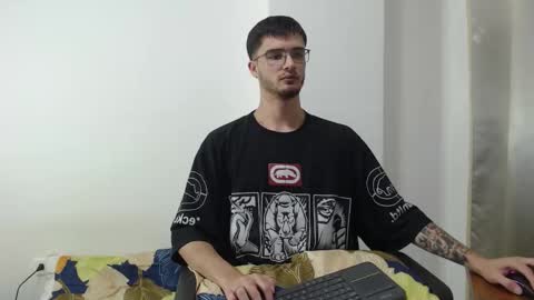 aleex_miller online show from 10/04/25, 07:28