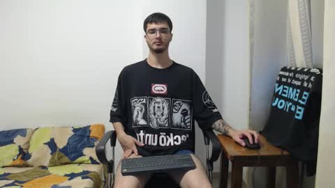 aleex_miller online show from 10/17/25, 04:59