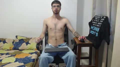 aleex_miller online show from 10/20/25, 08:04