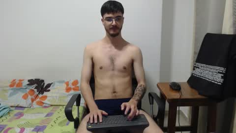 aleex_miller online show from 11/21/25, 01:04