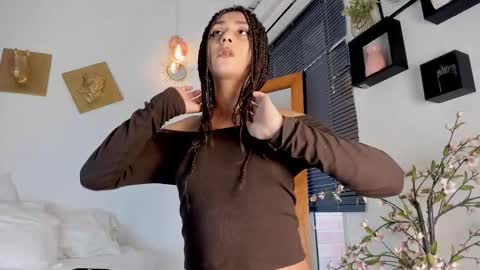 aleexiiaa online show from 12/16/25, 12:21