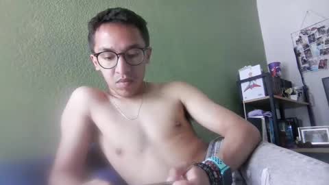 aleexrune online show from 04/18/26, 07:29