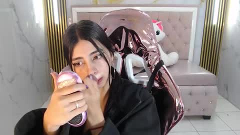 Ale online show from 12/16/25, 01:05