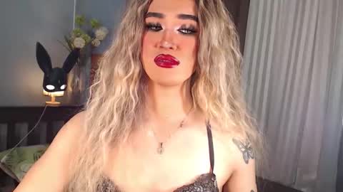 Snapshot of aleinacroft chatting on 09/13/25, 12:32 aleinacroft online show from 09/13/25, 12:32