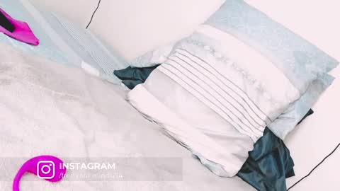 Alejandra online show from 02/26/25, 10:31