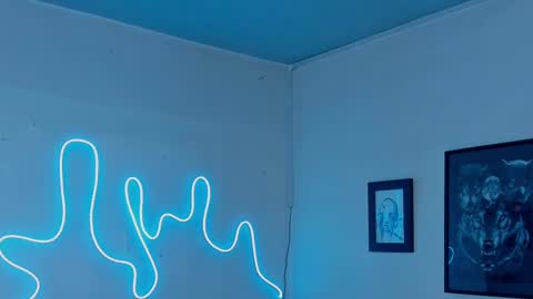 Alejandra online show from 10/28/25, 04:49