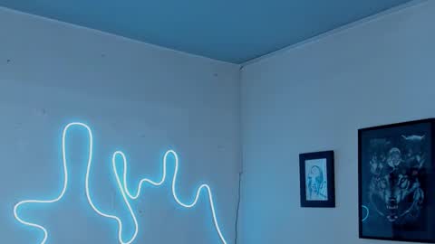 Alejandra online show from 11/13/25, 04:00