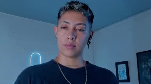 Alejandra online show from 12/21/25, 11:34