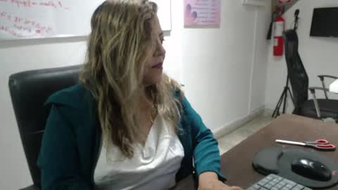  Aleja  online show from 04/24/26, 05:37