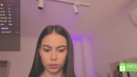 Alejandra online show from 09/22/25, 11:34