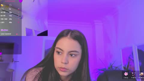 Alejandra online show from 11/20/25, 11:54