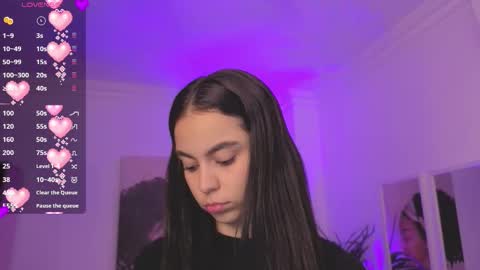 Alejandra online show from 02/13/26, 11:28