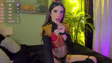 Snapshot of alejaaqueen_ chatting on 07/10/26, 11:51 Aleja Queen online show from 07/10/26, 11:51