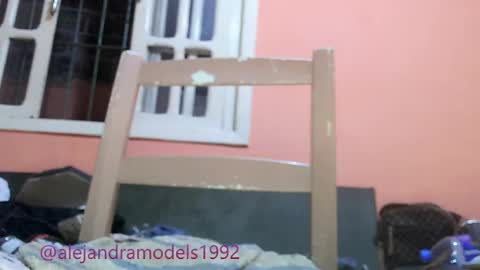Snapshot of alejandra1992_ chatting on 05/04/26, 09:38 Alejandra online show from 05/04/26, 09:38