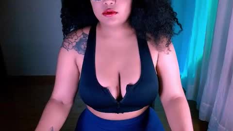 Snapshot of alejandra_conde chatting on 02/09/25, 11:15 Alejandra online show from 02/09/25, 11:15