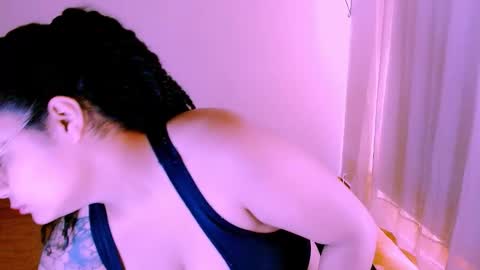 Snapshot of alejandra_conde chatting on 11/02/25, 03:36 Alejandra online show from 11/02/25, 03:36