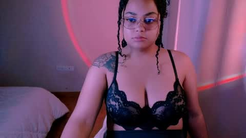 Alejandra  online show from 05/06/26, 10:59