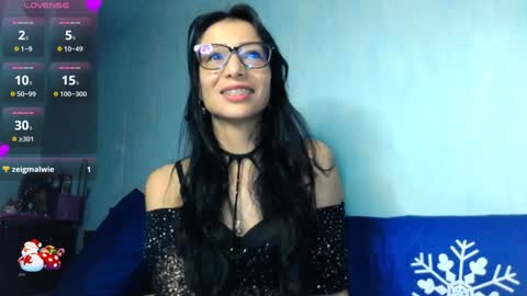 Alejandra online show from 12/11/24, 06:52