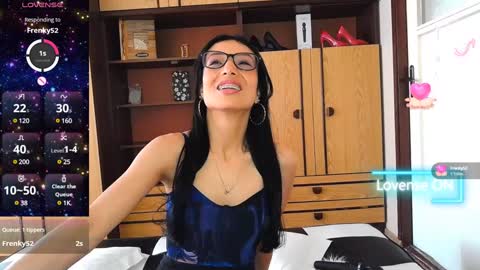 Alejandra online show from 02/07/25, 11:12