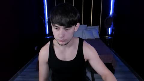 Snapshot of alejandro_ellias chatting on 11/22/25, 08:30 Alejandro online show from 11/22/25, 08:30